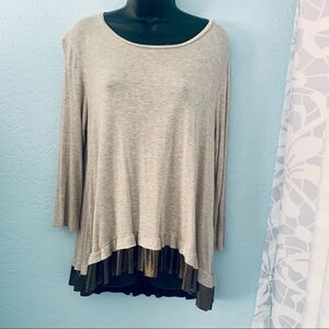 ACOS&A Cream Ruffled Long Sleeve Tunic Top Size Large